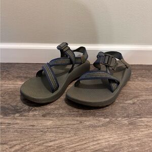 Chaco Size 13